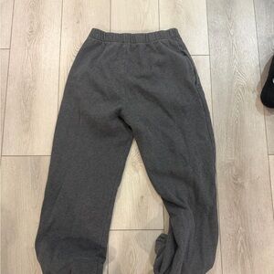 Brandy Melville Rosa Sweatpants